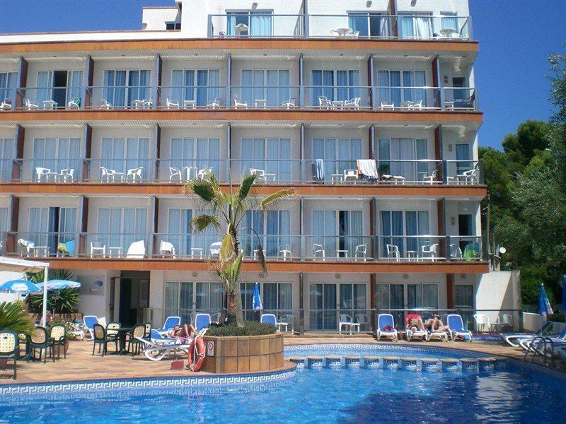 Hotel Clumba Cala Ratjada Kültér fotó